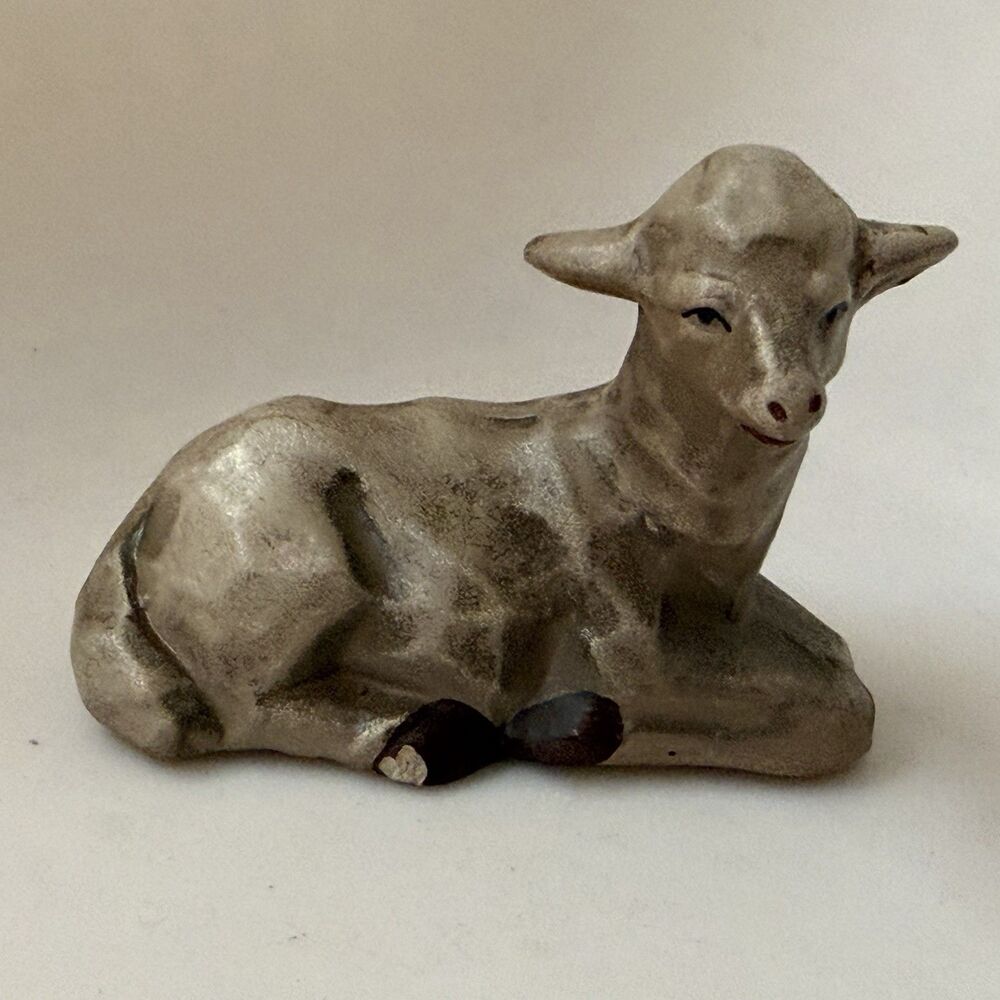 Vintage Japan Nativity Lamb Sheep Figurine Lying Down 2.75”Lx2”H Hand Painted
